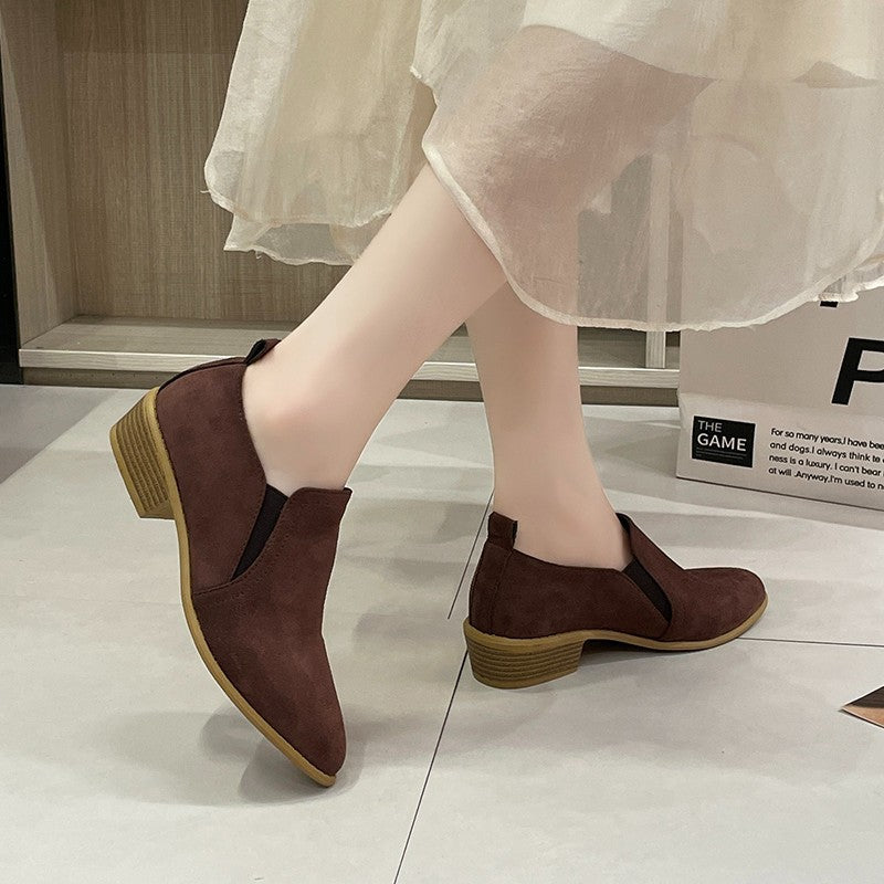 Large Size Low Heel Pointed-toe Boots