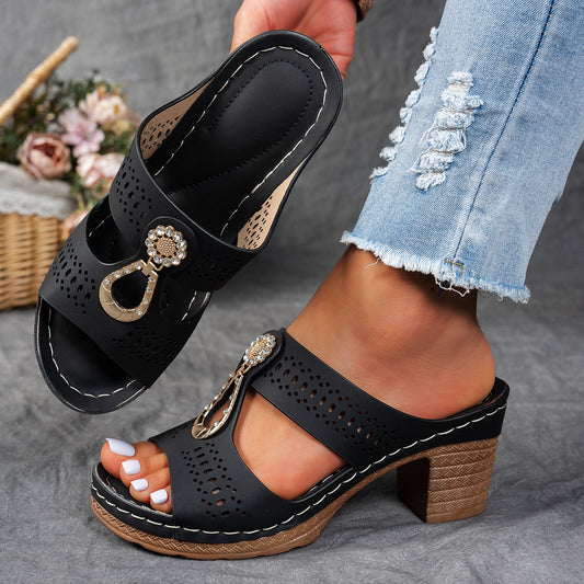 Plus Size Flat Hollowed Solid Color Slippers Stitching Middle-aged Mother Rhinestone Shoes